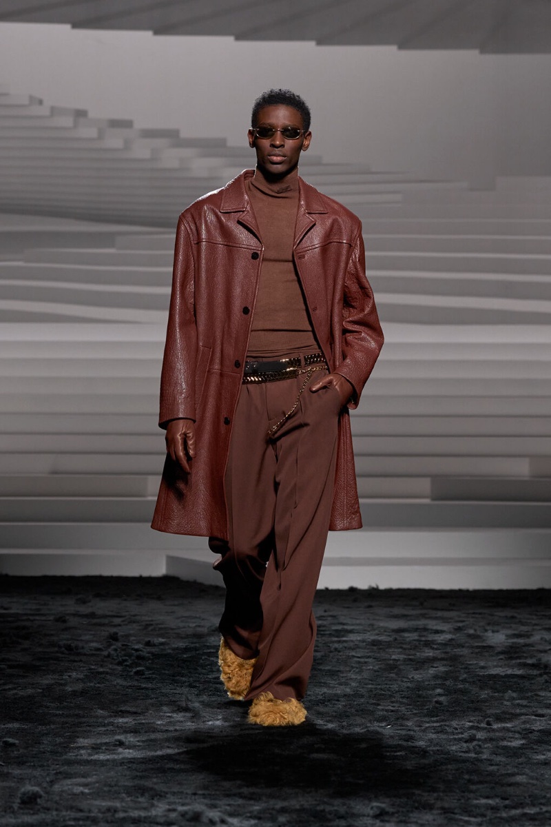 Versace Fall Winter 2024 Collection Men 015