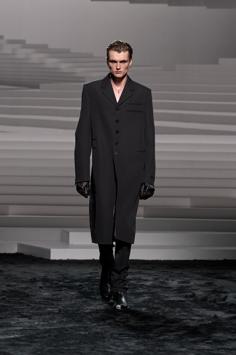 Versace Fall Winter 2024 Collection Men 021