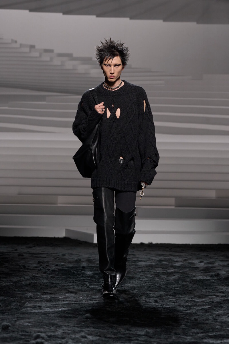 Versace Fall Winter 2024 Collection Men 023