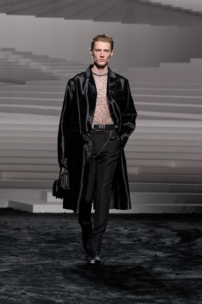 Versace Fall Winter 2024 Collection Men 029