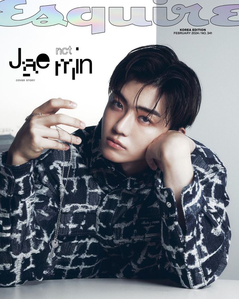 Jaemin captivates on the Esquire Korea February 2024 cover, styled in a Fendi patterned jacket.