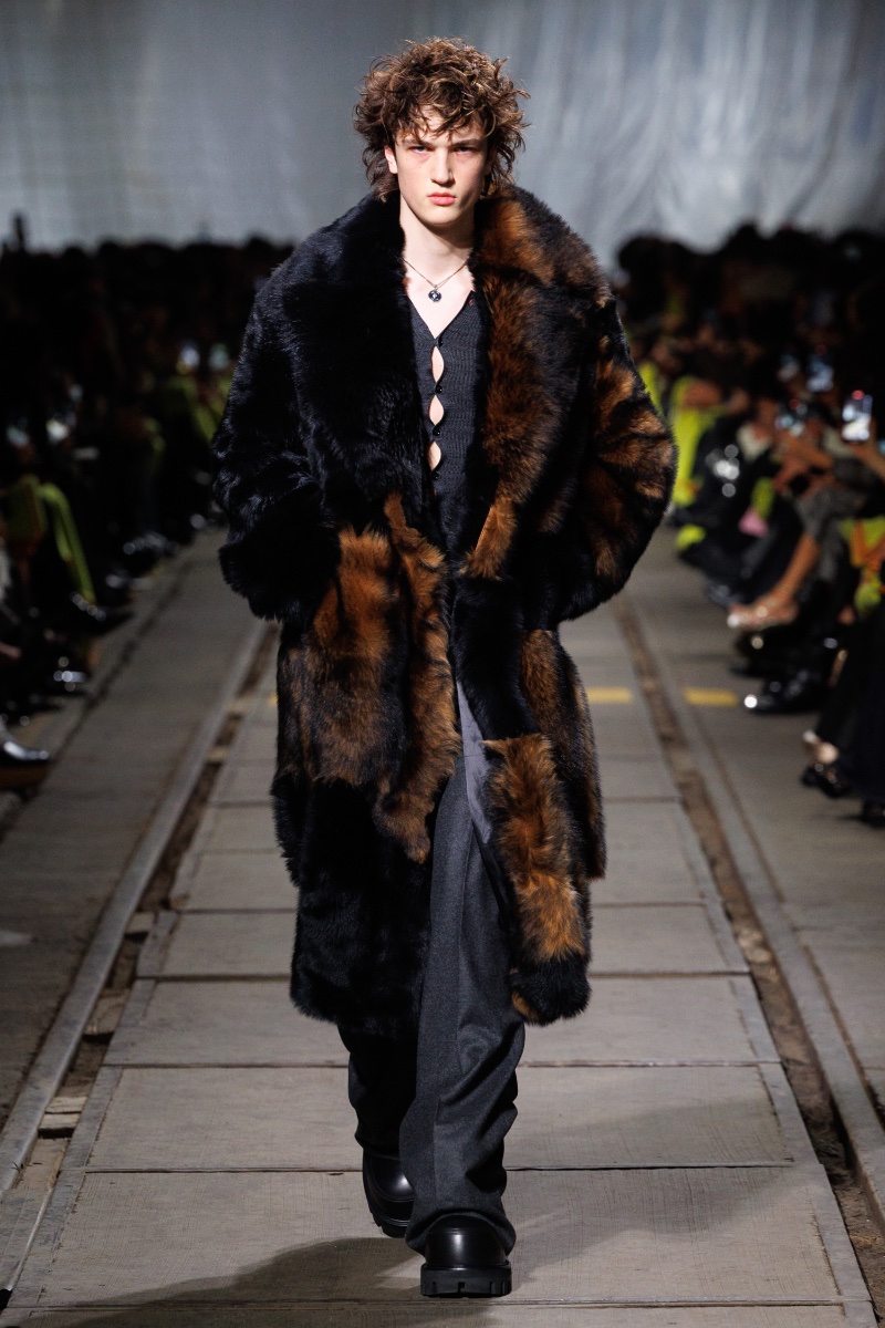 Alexander McQueen Fall Winter 2024 Collection Men 007