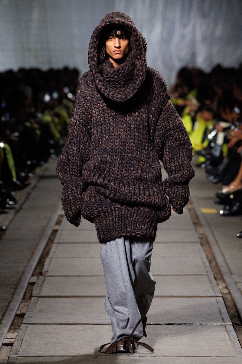 Alexander McQueen Fall Winter 2024 Collection Men 012