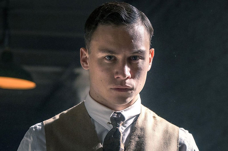 Michael Gray Hairstyle Peaky Blinders Finn Cole