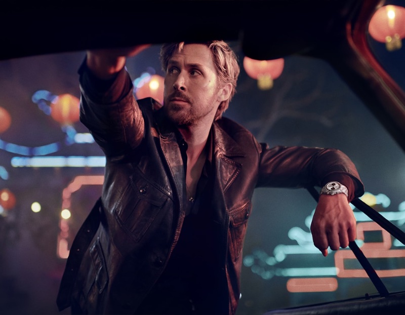 In a new ad, Ryan Gosling sets the time for adventure with the 39mm TAG Heuer Carrera Chronograph. 