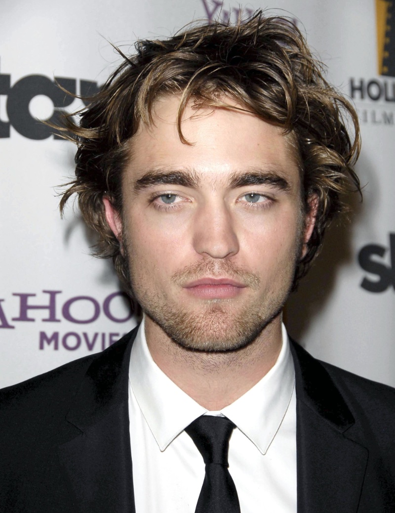 Shaggy Flow Haircut Robert Pattinson