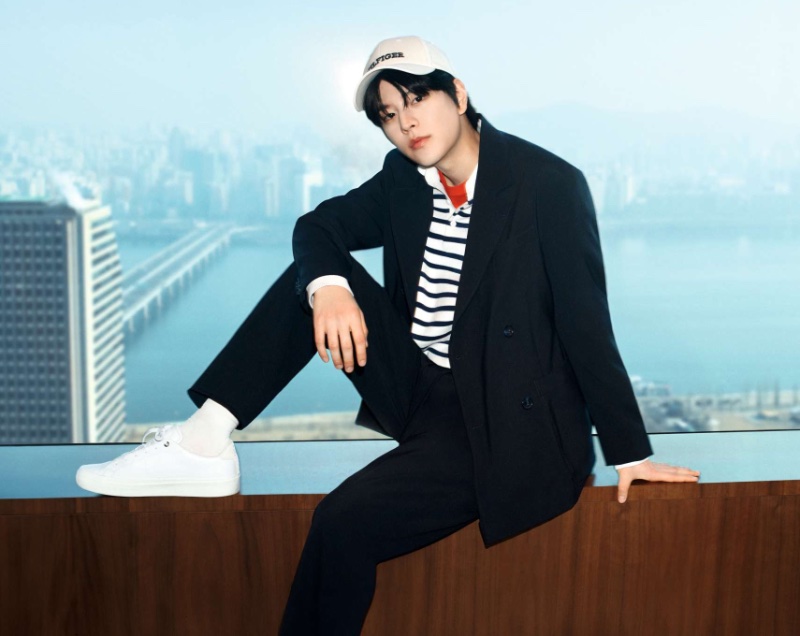 Seungmin fronts Tommy Hilfiger's spring 2024 ad.