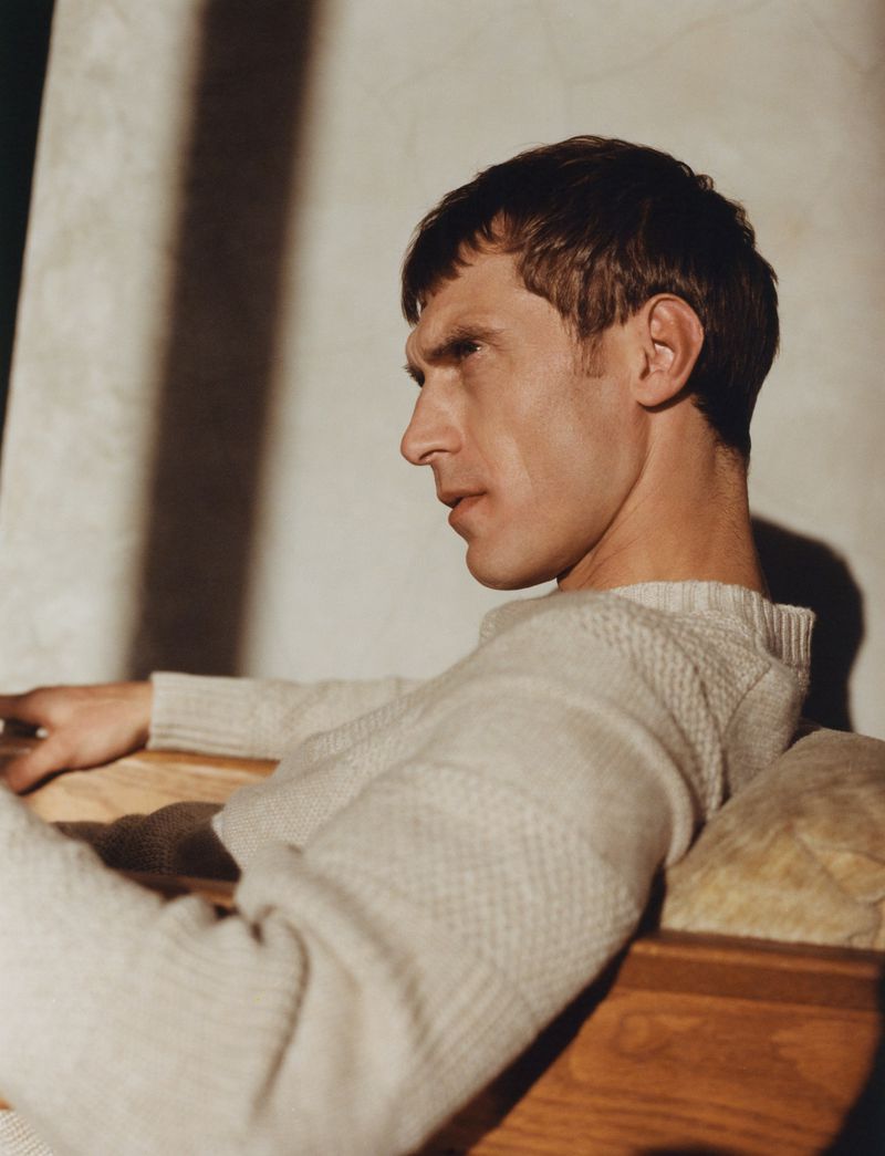 Vince enlists Clément Chabernaud as the star of its spring 2024 campaign.