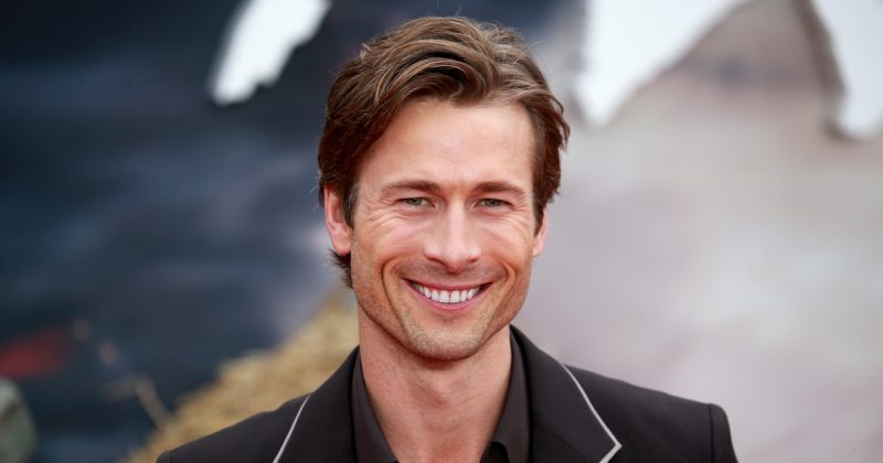 Glen powell smiling twisters european premiere london 2024 featured