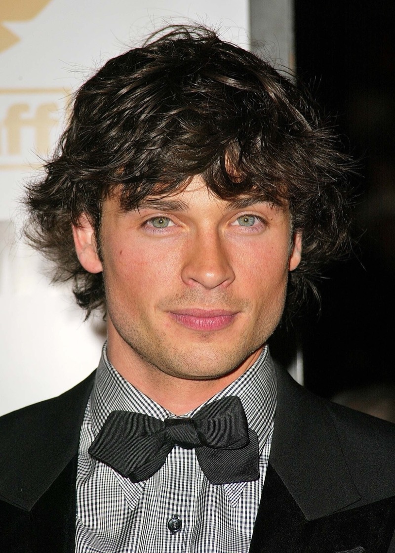 Tom Welling 2000s shaggy haircut