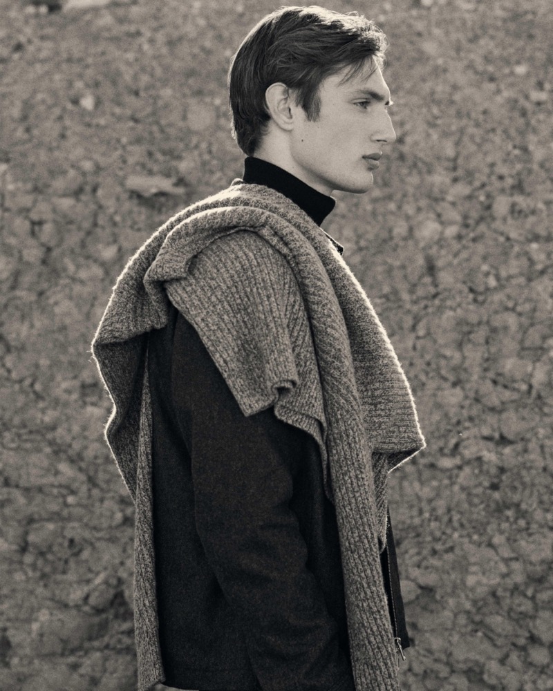 » From City to Sand: Massimo Dutti’s Down to Earth Edit Massimo Dutti 2024 Down to Earth 011