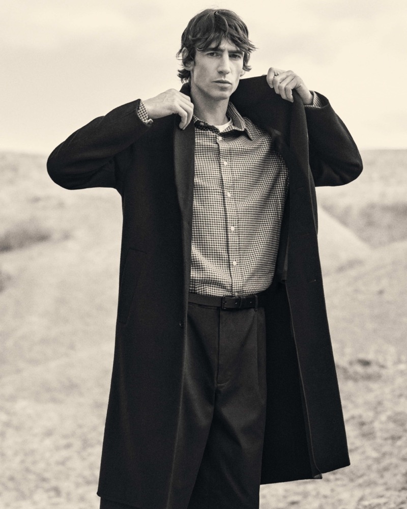 » From City to Sand: Massimo Dutti’s Down to Earth Edit Massimo Dutti 2024 Down to Earth 015