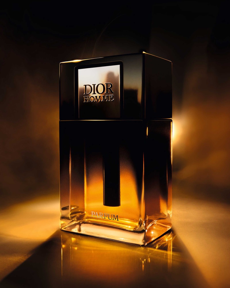 Dior Homme Parfum » Robert Pattinson Embodies Dior Homme Parfum in New Ad Dior Homme Parfum