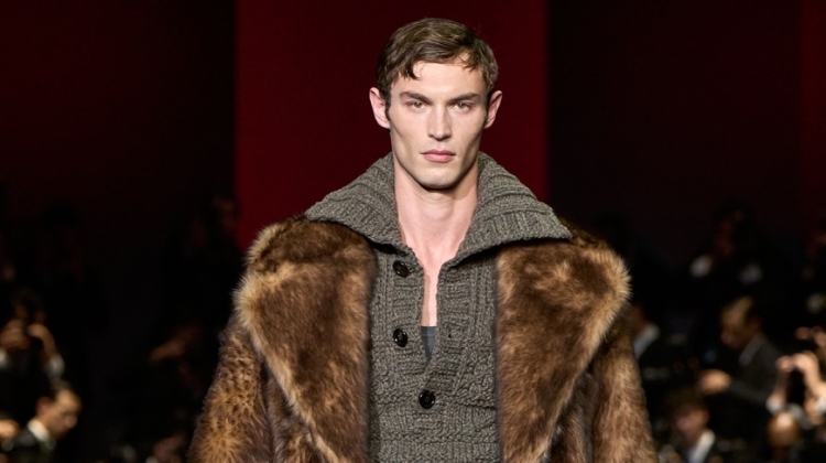 Dolce & Gabbana Fall 2025 Puts Paparazzi on High Alert