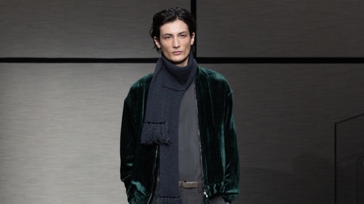 Giorgio Armani Fall 2025 Delivers Grey Hues & Velvet Dreams