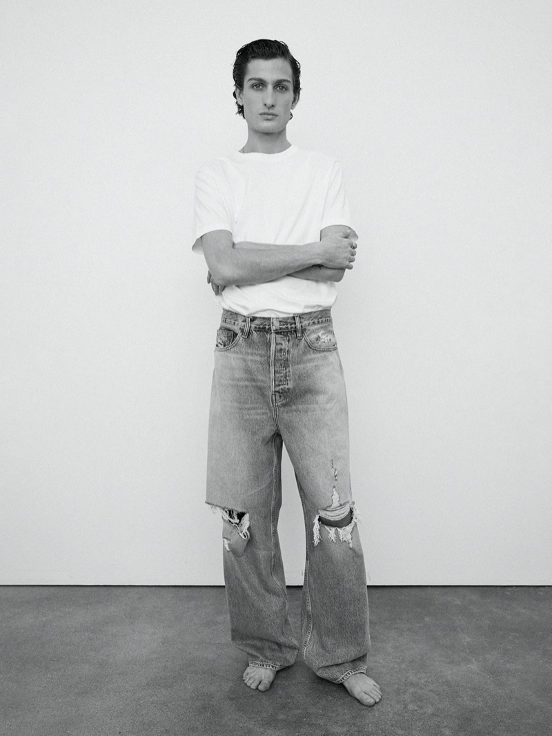 » FRAME Summer 2025 Revisits Essentials in a Softer Direction FRAME Summer 2025 029