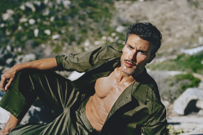 » Pascal Bier Embraces the Elements for L’Officiel Hommes UA Pascal Bier 2025 LOfficiel Hommes Ukraine 002