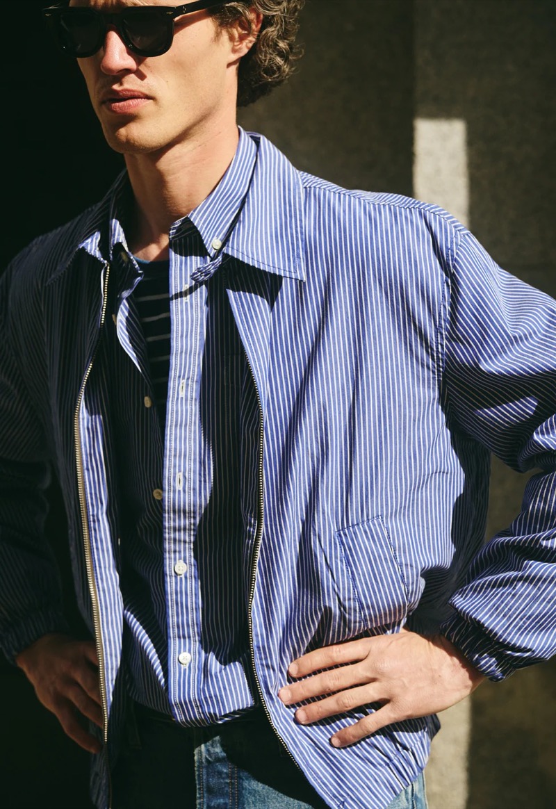 Alex Mill makes a case for the matching set with its striped lightweight zip jacket and short-sleeve Mill shirt. » Alex Mill Lightens Up for Summer 2025 in Madrid Alex Mill makes a case for the matching set with its striped lightweight zip jacket and short-sleeve Mill shirt.