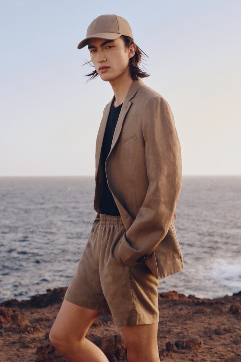 » 7 Men’s Linen Sets for the Best Summer Days HM Short Suit Linen Men