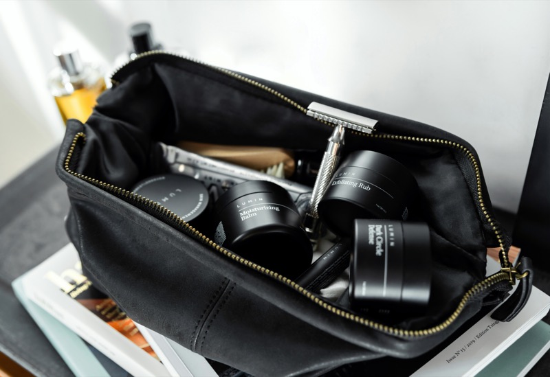 A leather dopp kit keeps the essentials in check with a sense of dignity rarely granted to grooming. » 12 Leather Goods for Men That Add Style to the Everyday A leather dopp kit keeps the essentials in check with a sense of dignity rarely granted to grooming.