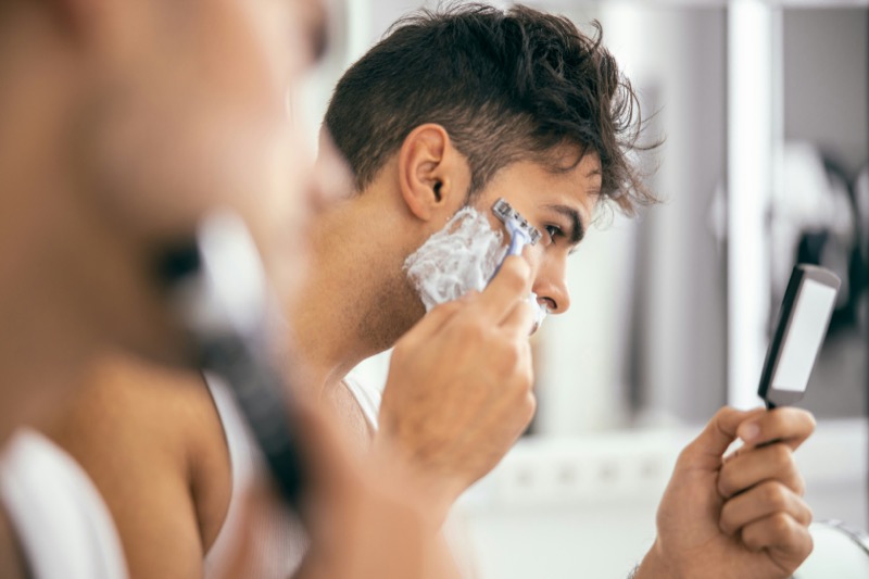 man shaving » Grooming Tips for Men That Actually Make a Difference man shaving
