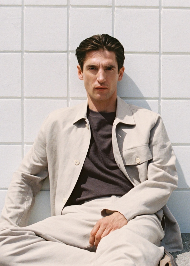 Anatol Modzelewski wears a fresh ensemble by Mango. » Mango Shifts the Mood with Clean Men’s Staples Anatol Modzelewski wears a fresh ensemble by Mango.