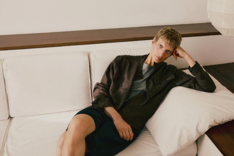 » Massimo Dutti Sets Its Summer Edit by the Sea at Casa Rovira Massimo Dutti 2025 Casa Rovira 001