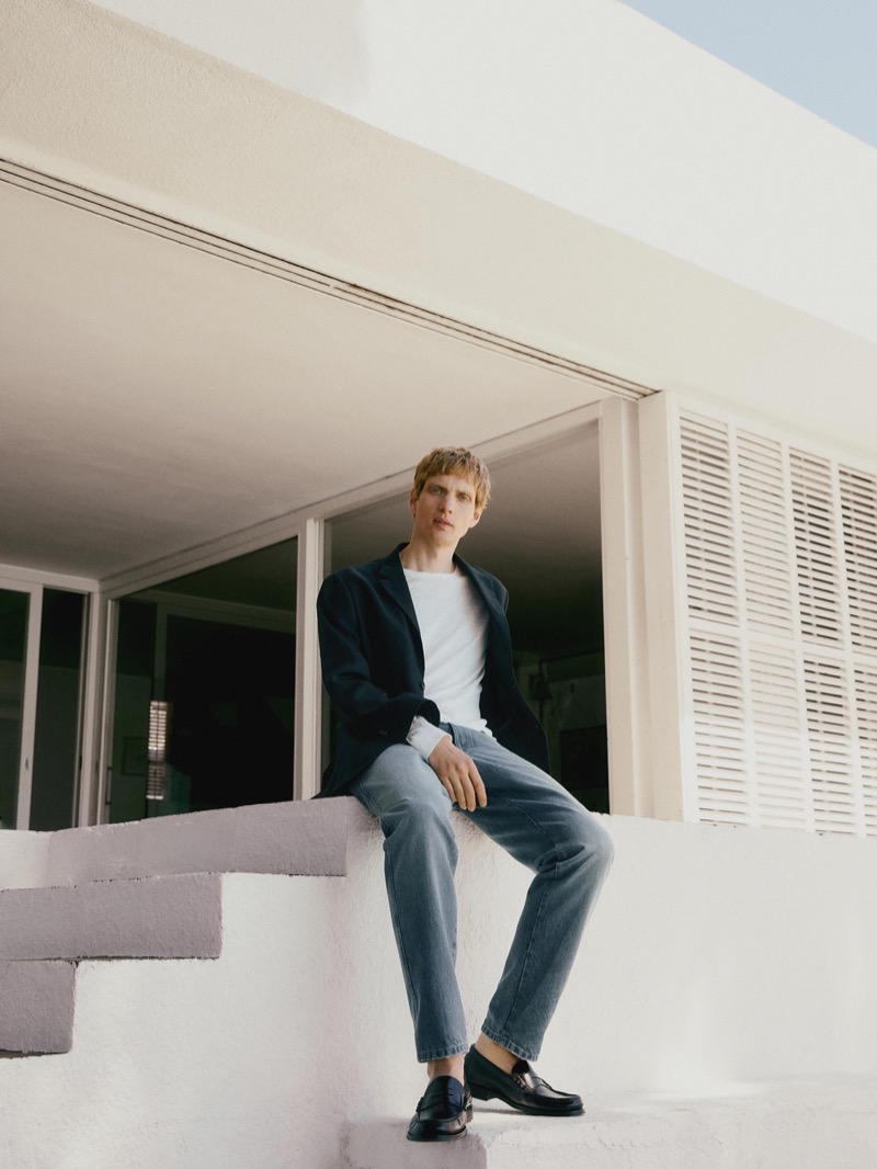 » Massimo Dutti Sets Its Summer Edit by the Sea at Casa Rovira Massimo Dutti 2025 Casa Rovira 003