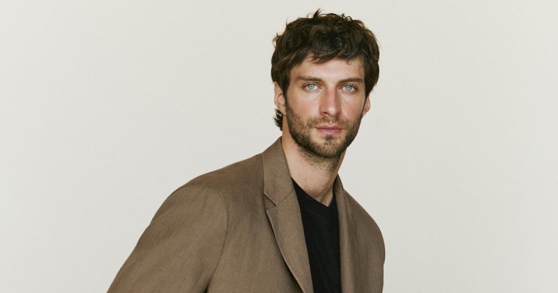 Matthew bell for massimo dutti