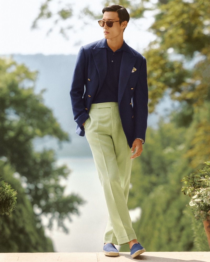 Juhyung Kang wears a dapper look from the Ralph Lauren Purple Label spring-summer 2025 collection. » Ralph Lauren Purple Label Dresses the Season in Color Juhyung Kang wears a dapper look from the Ralph Lauren Purple Label spring-summer 2025 collection.