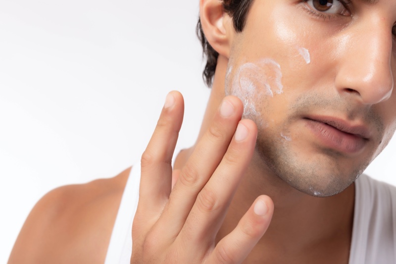 Sunscreen Face » Skincare Routine for Men: 7 Simple Steps to Follow Sunscreen Face