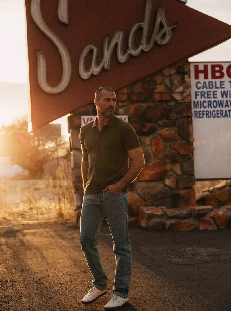 » Taylor Stitch Heads Into the Desert for Summer 2025 Taylor Stitch Summer 2025 014