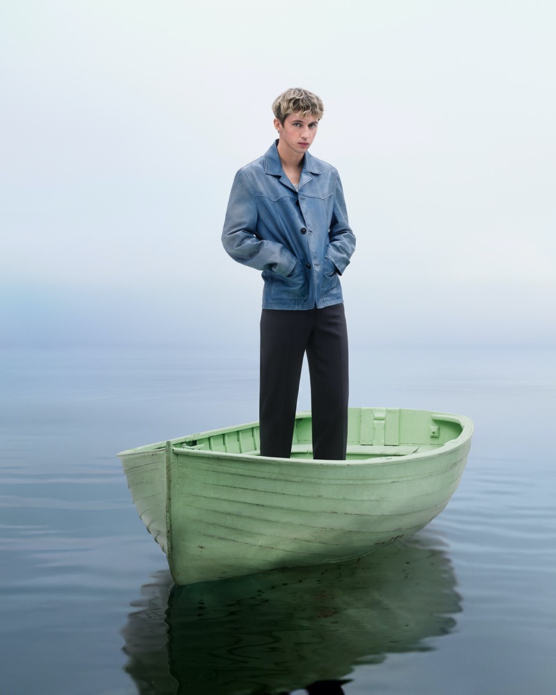 » Troye Sivan Continues to Chart Prada’s Days of Summer Troye Sivan Prada Days of Summer Campaign 2025 003
