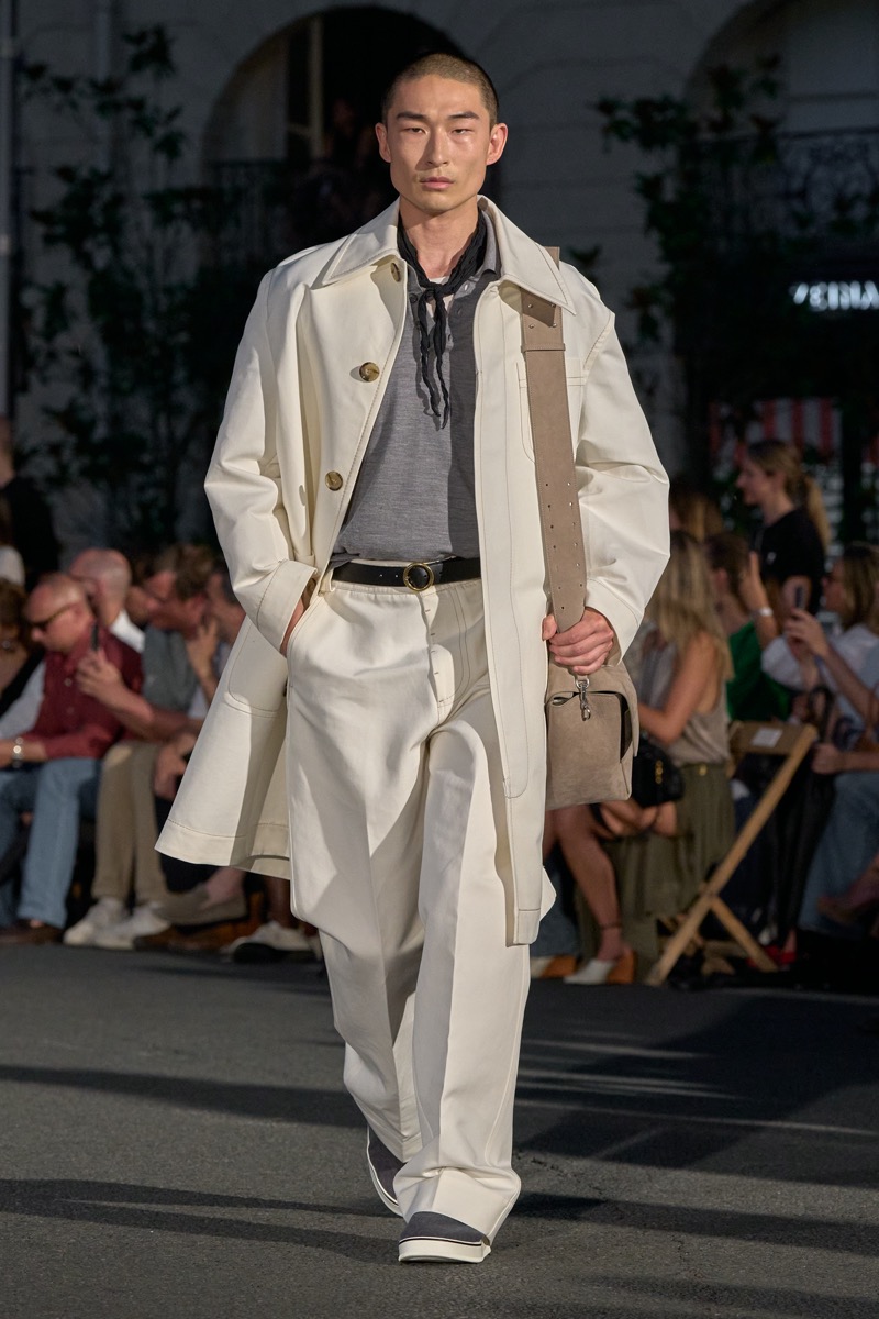» AMI Spring 2026 Finds Balance in Familiar Surroundings Ami Paris Spring Summer 2026 Collection 004