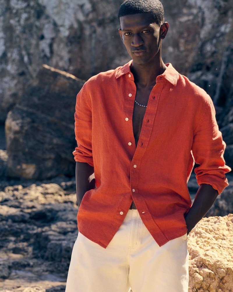 » Banana Republic Finds Summer Style Inspiration in Mallorca Banana Republic June 2025 001