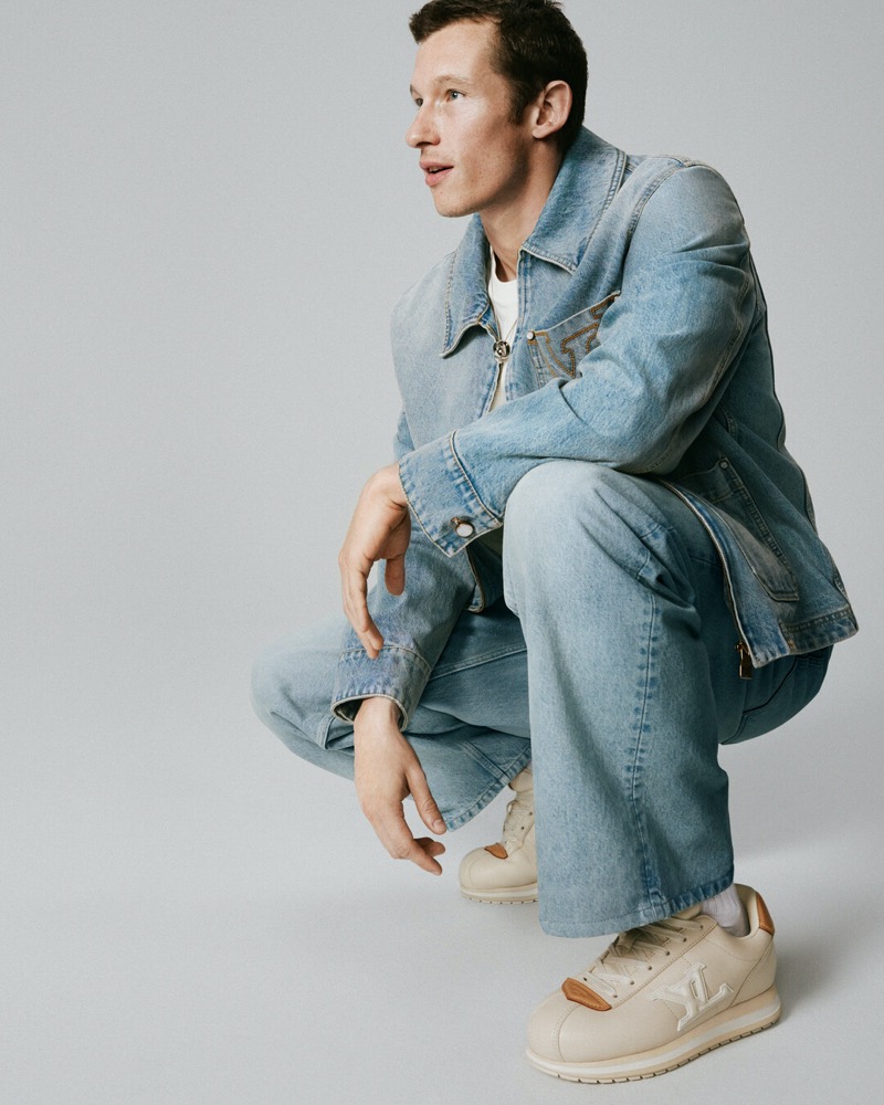» Callum Turner Laces Up Louis Vuitton’s LV BUTTERSOFT Callum Turner Louis Vuitton LV BUTTERSOFT Campaign 2025 003
