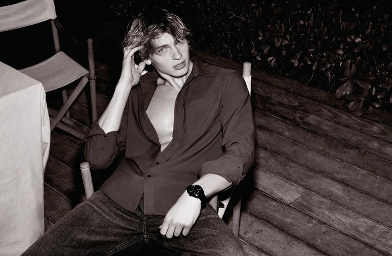 » Calvin Klein Summer 2025 Delivers Denim After Dark Calvin Klein Summer 2025 001