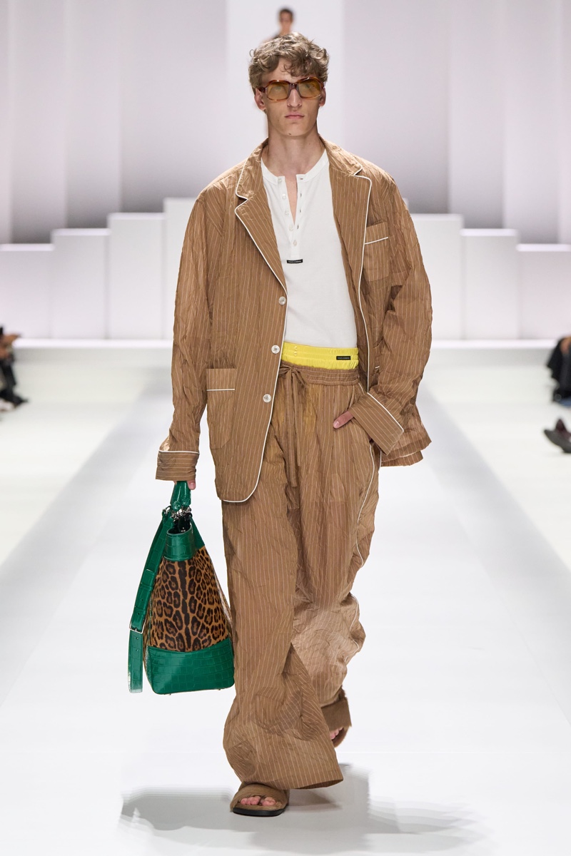 » Dolce & Gabbana Spring 2026 Introduces the Pyjama Boys Dolce Gabbana Spring Summer 2026 001