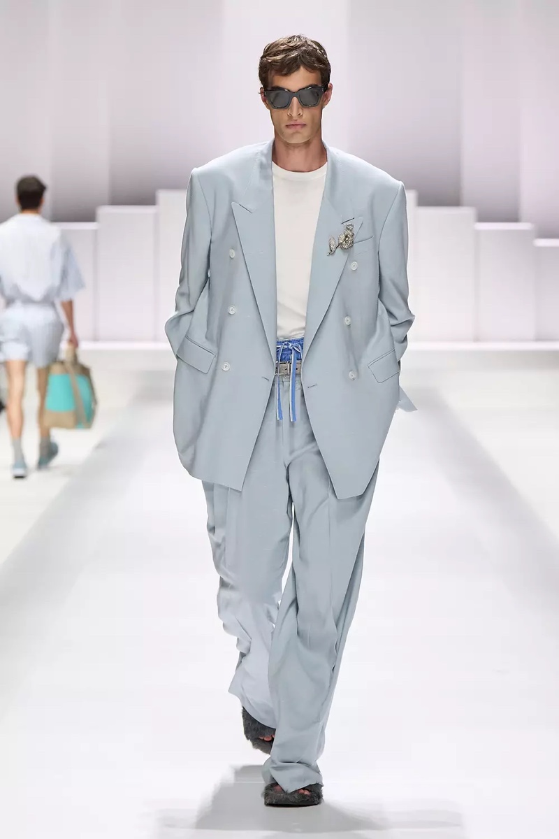» Dolce & Gabbana Spring 2026 Introduces the Pyjama Boys Dolce Gabbana Spring Summer 2026 014