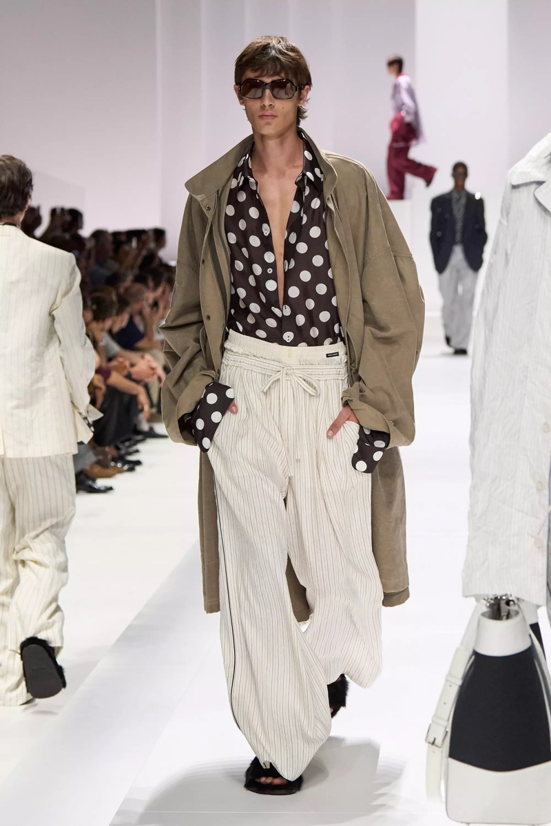 » Dolce & Gabbana Spring 2026 Introduces the Pyjama Boys Dolce Gabbana Spring Summer 2026 021