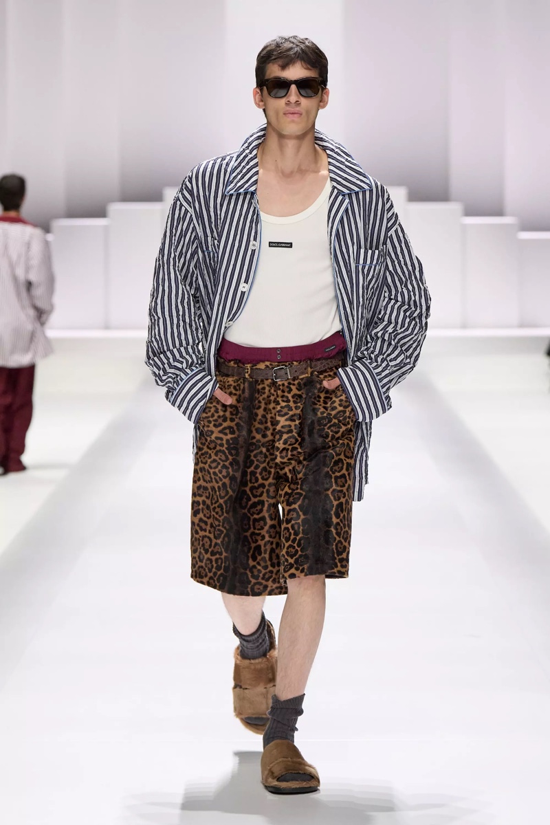 » Dolce & Gabbana Spring 2026 Introduces the Pyjama Boys Dolce Gabbana Spring Summer 2026 025