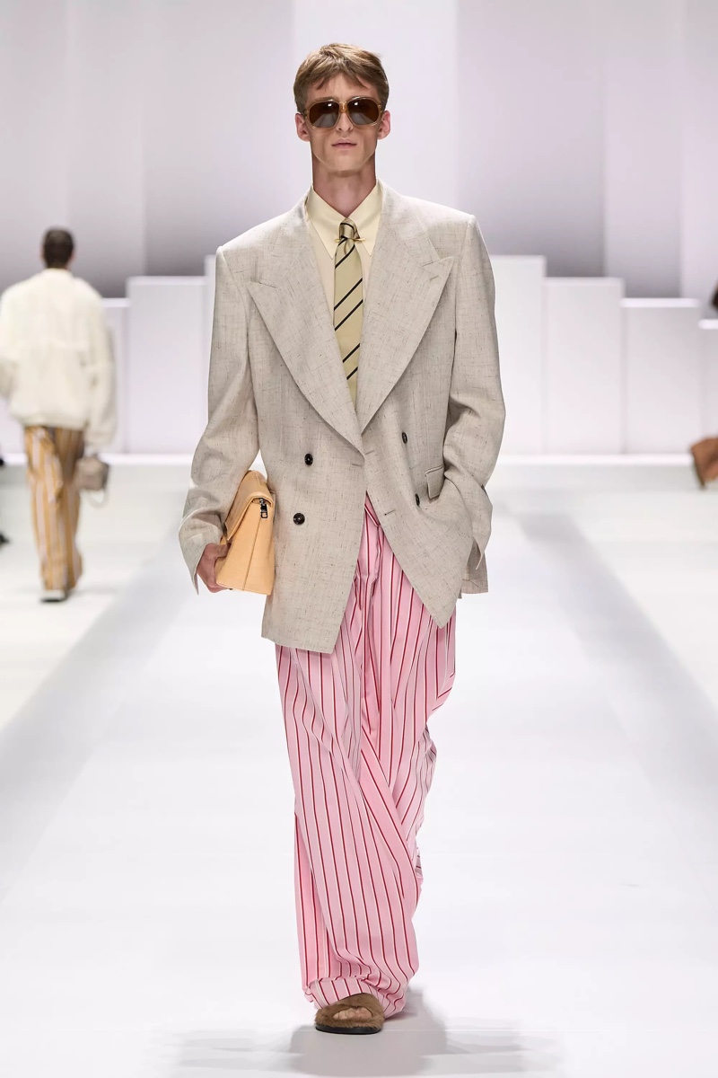 » Dolce & Gabbana Spring 2026 Introduces the Pyjama Boys Dolce Gabbana Spring Summer 2026 038