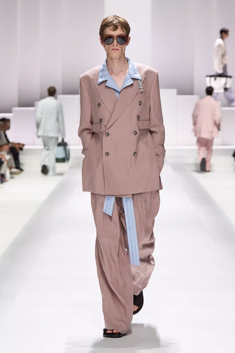 » Dolce & Gabbana Spring 2026 Introduces the Pyjama Boys Dolce Gabbana Spring Summer 2026 039