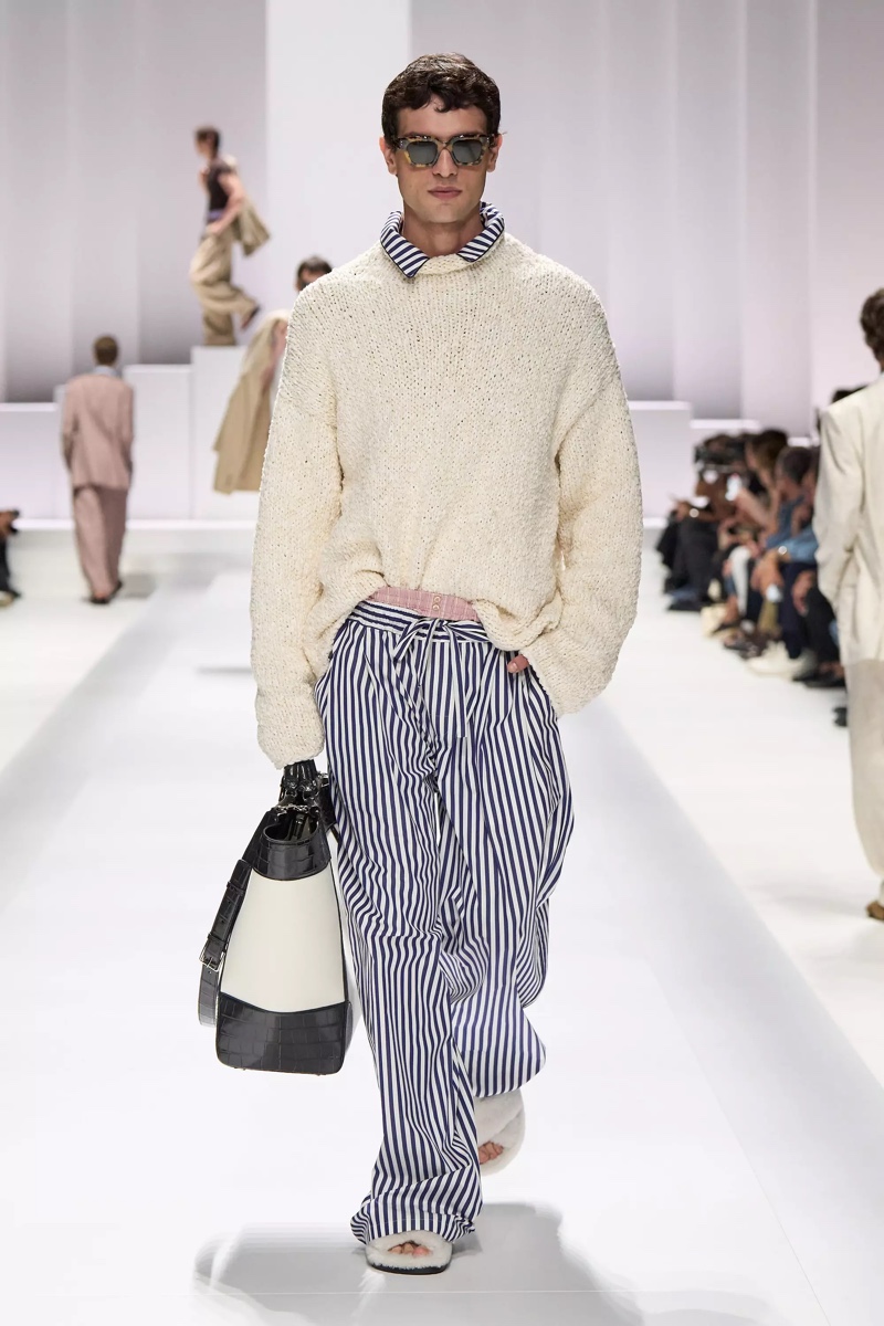 » Dolce & Gabbana Spring 2026 Introduces the Pyjama Boys Dolce Gabbana Spring Summer 2026 042