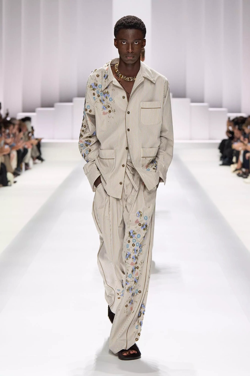 » Dolce & Gabbana Spring 2026 Introduces the Pyjama Boys Dolce Gabbana Spring Summer 2026 088