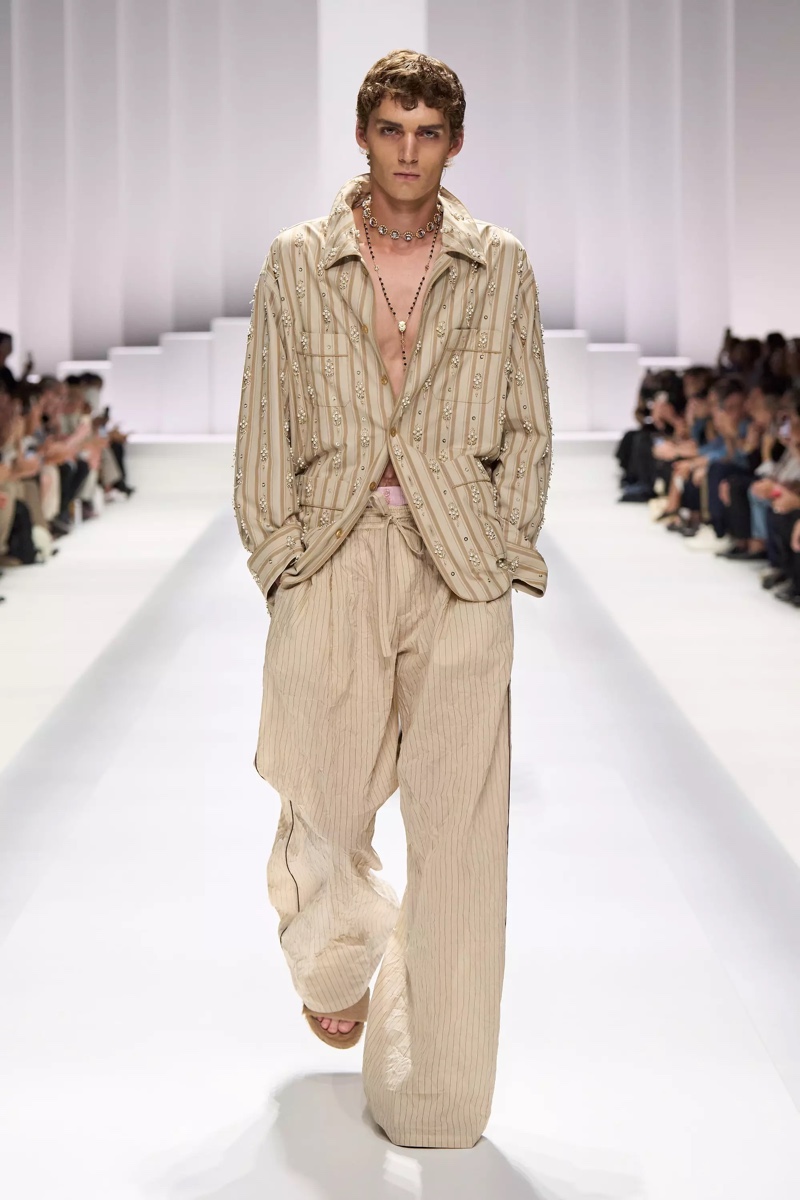 » Dolce & Gabbana Spring 2026 Introduces the Pyjama Boys Dolce Gabbana Spring Summer 2026 089