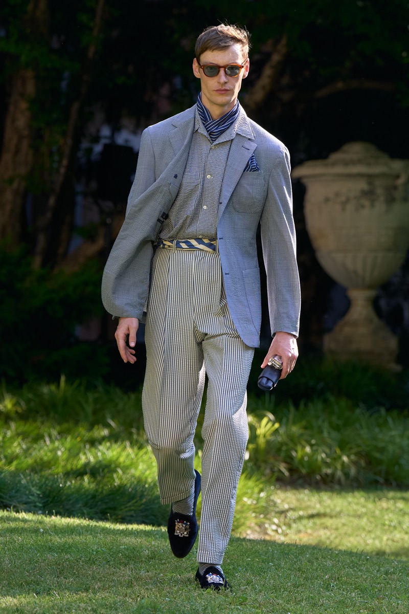 » Dunhill Spring 2026 Blends Aristocracy with English Rock Dunhill Spring Summer 2026 032