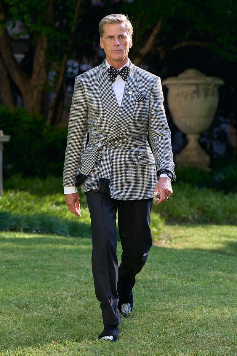 » Dunhill Spring 2026 Blends Aristocracy with English Rock Dunhill Spring Summer 2026 048
