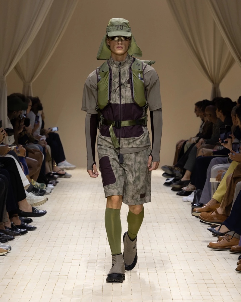 » Emporio Armani Spring 2026 Dresses the Modern Nomad Emporio Armani Spring Summer 2026 005