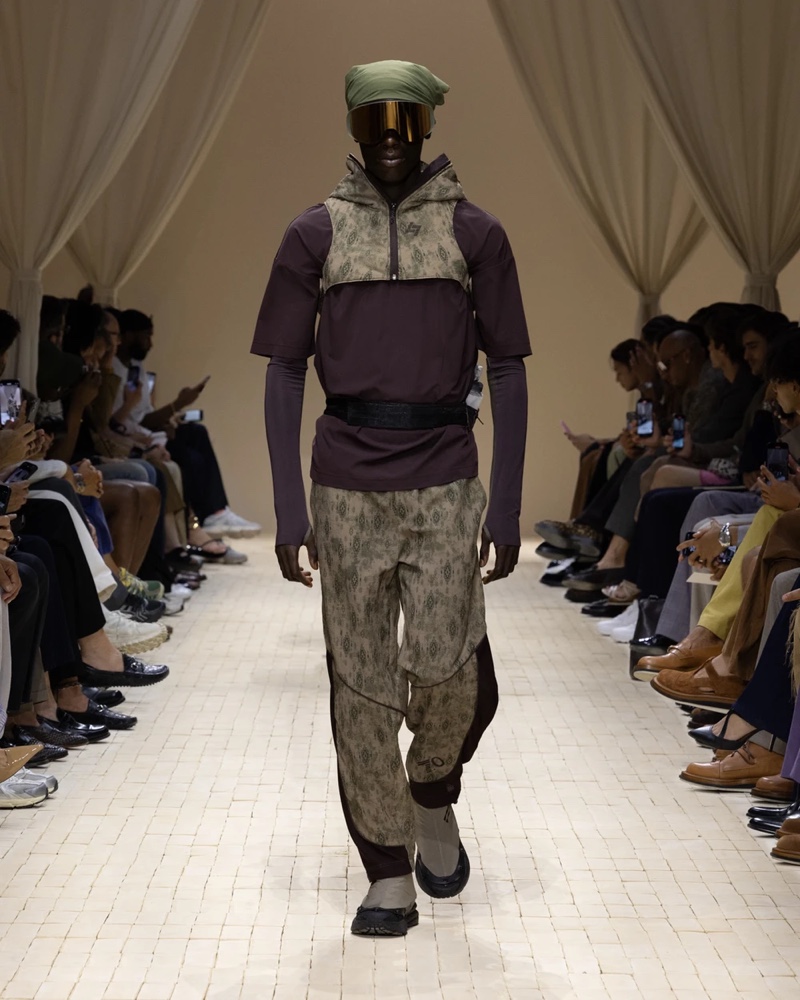 » Emporio Armani Spring 2026 Dresses the Modern Nomad Emporio Armani Spring Summer 2026 008